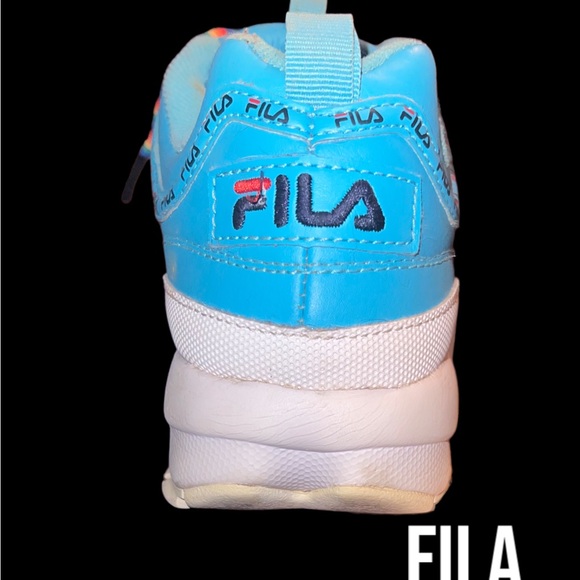 Women’s Retro style Fila - Picture 3 of 3